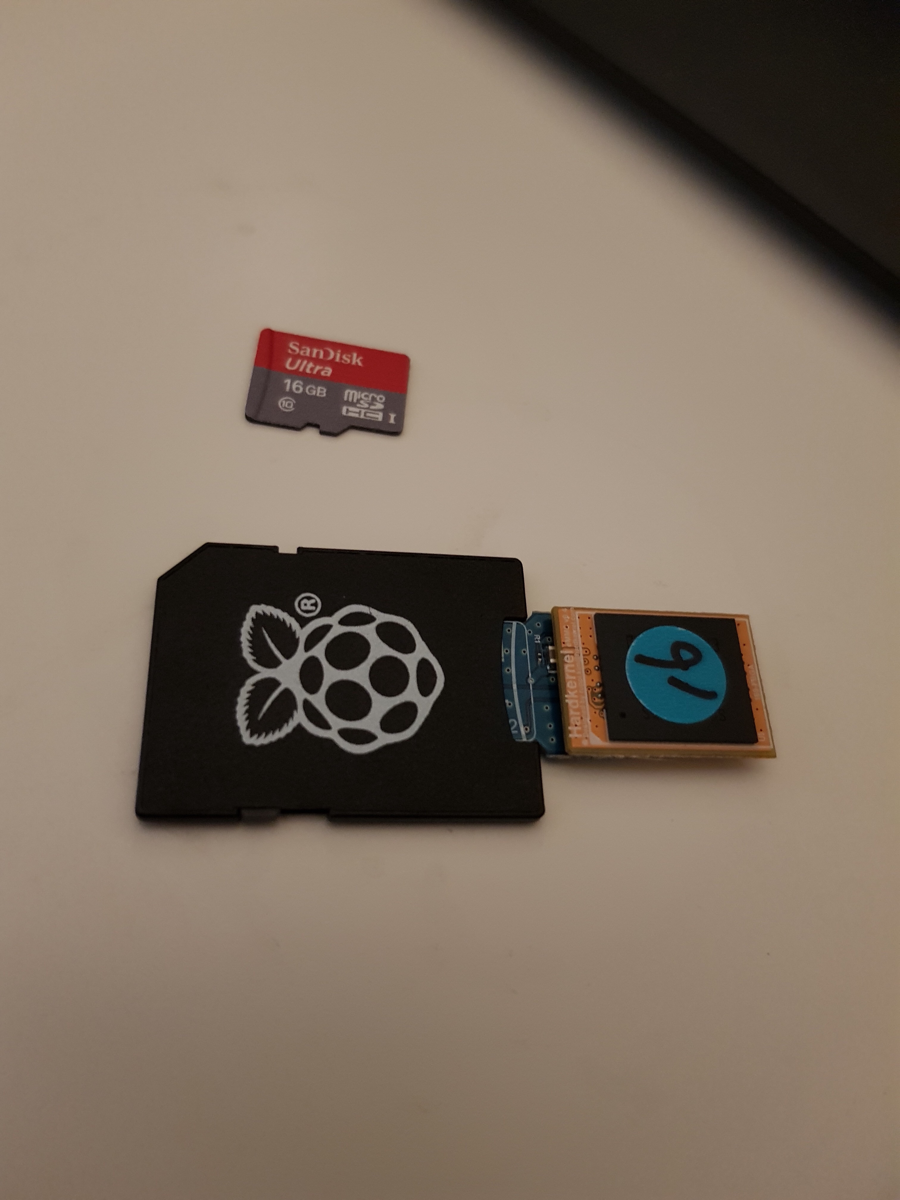 eMMC Modul mit Adapter